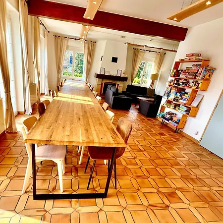 15 Personnes Sauna Et Jacuzzi