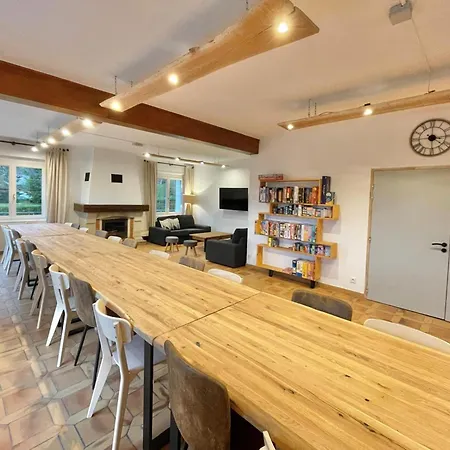 Apartamento 15 Personnes Sauna Et Jacuzzi