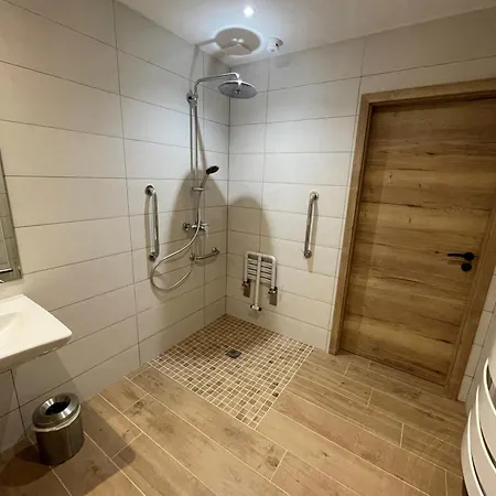 Apartamento 15 Personnes Sauna Et Jacuzzi Le Thillot